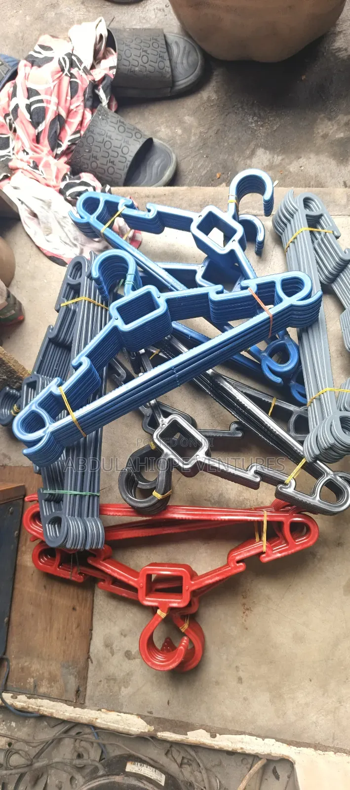 Clothes Hangers 12 PCS
