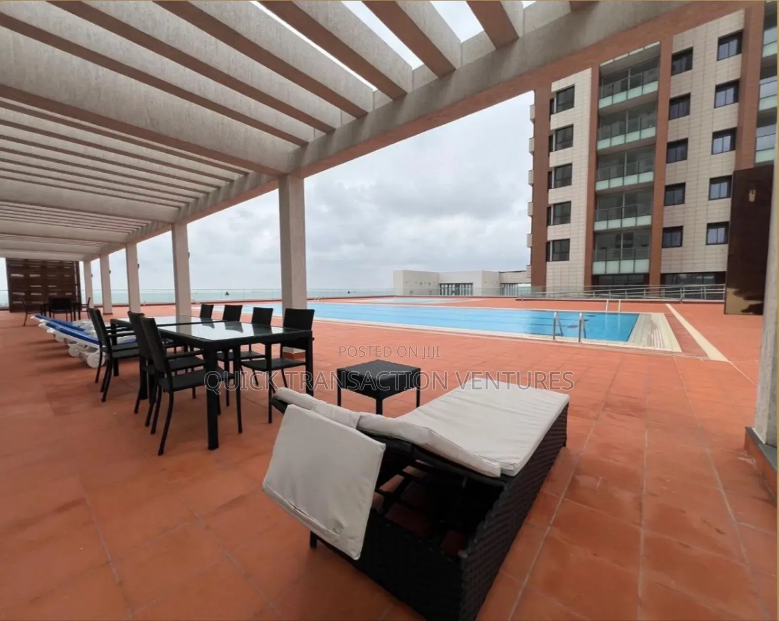 3bdrm Block of Flats in Azuri Towers, Eko Atlantic for rent