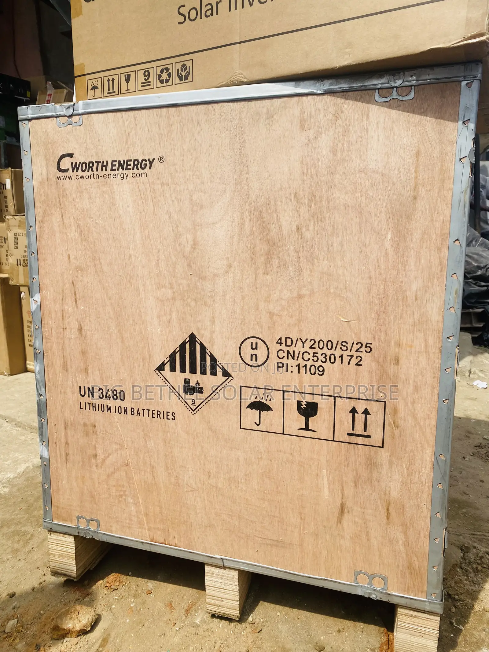 15kwh 51.2v 300ah Cworth Lithium Iron Battery Is Absolutely Available