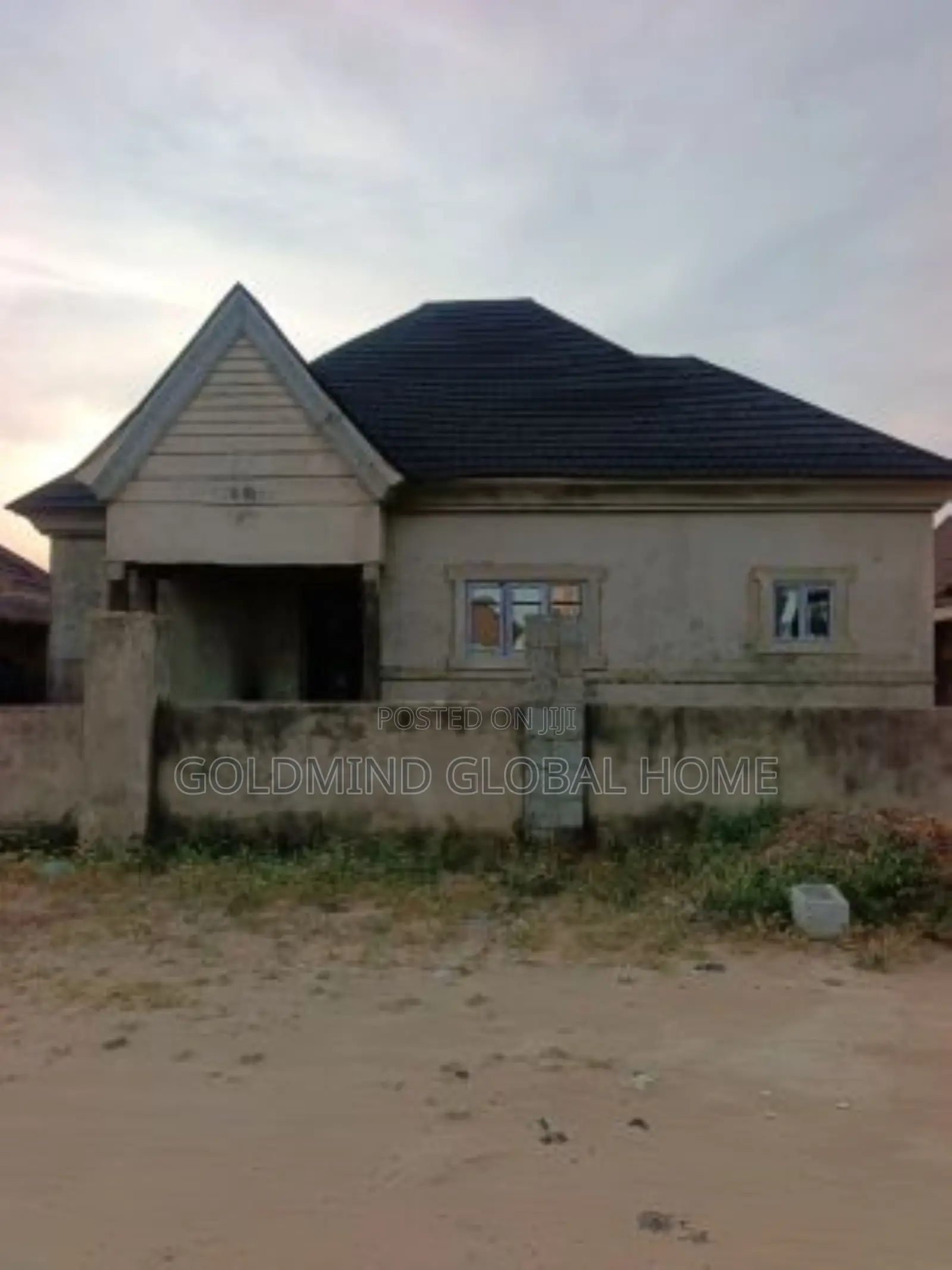 3bdrm Bungalow in Goldmind Estate, FHA for sale