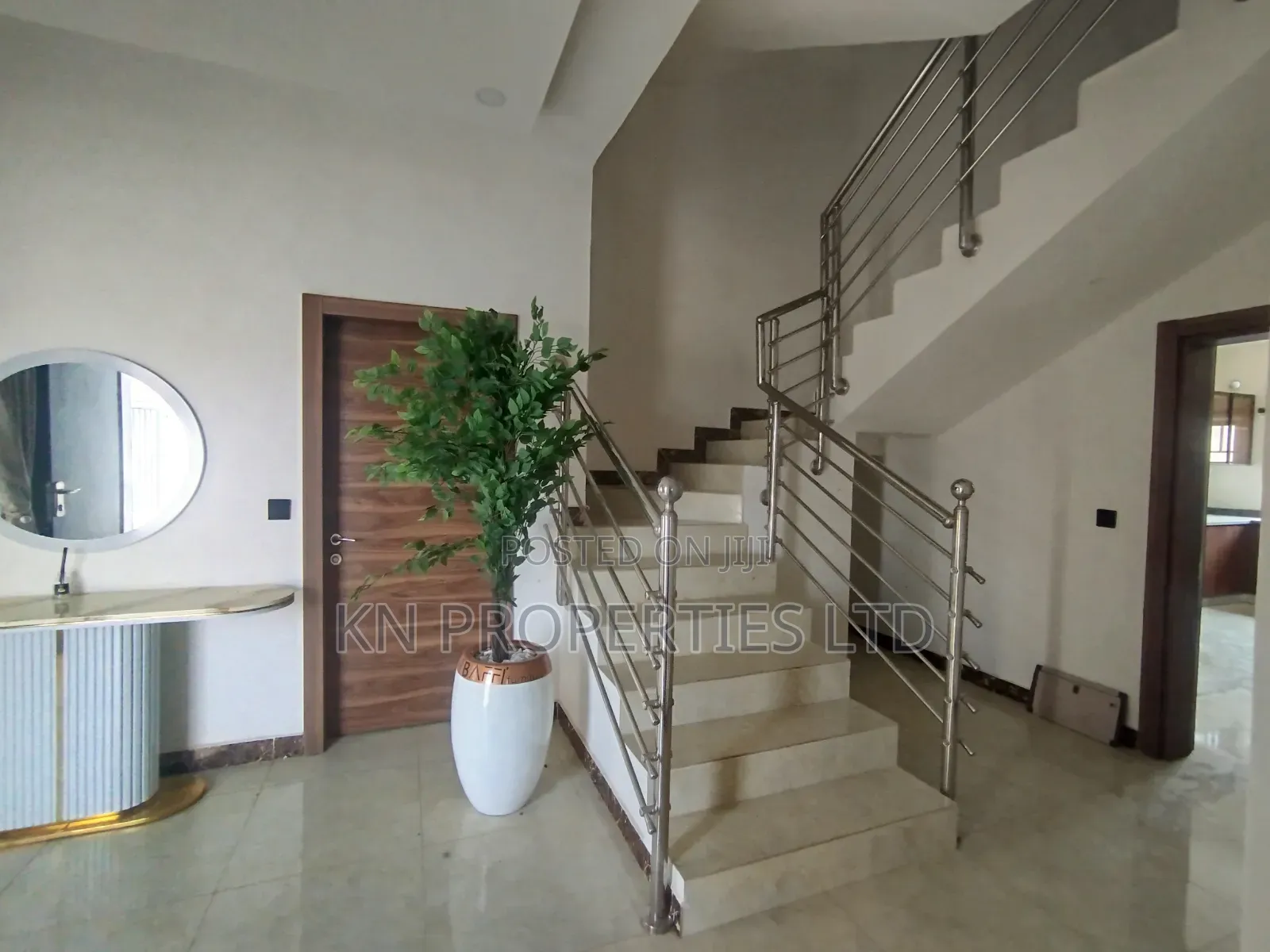 5bdrm Duplex in Mabushi for sale