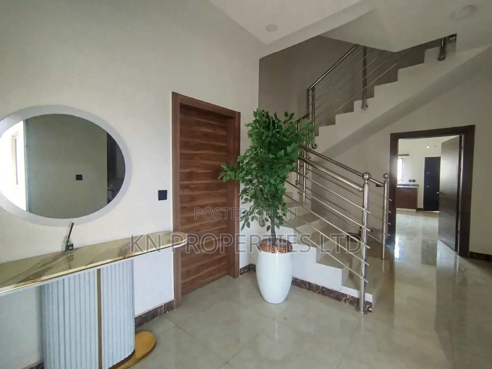 5bdrm Duplex in Mabushi for sale