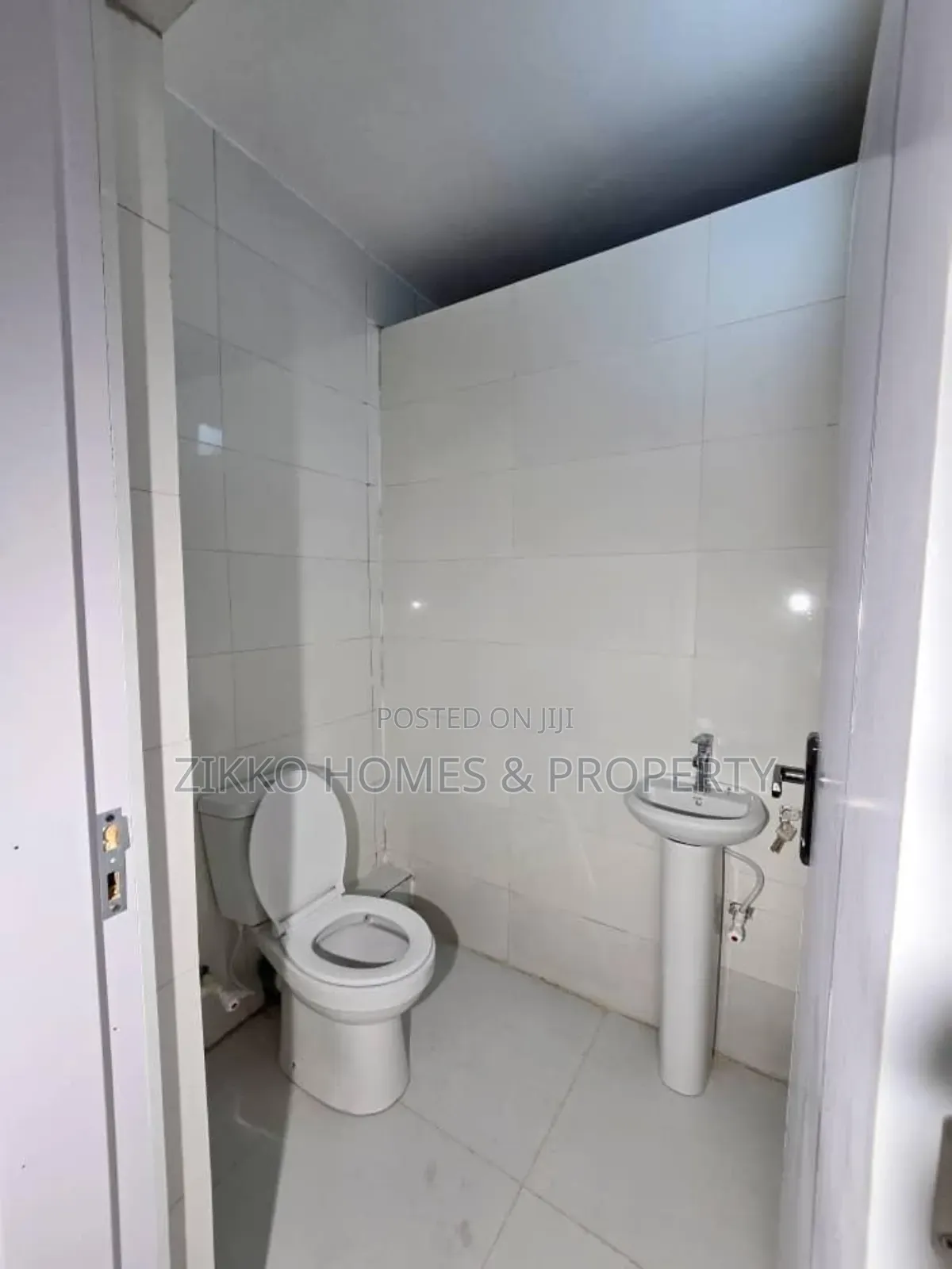 One Bedroom Shortlet Apartment at Victoria Island