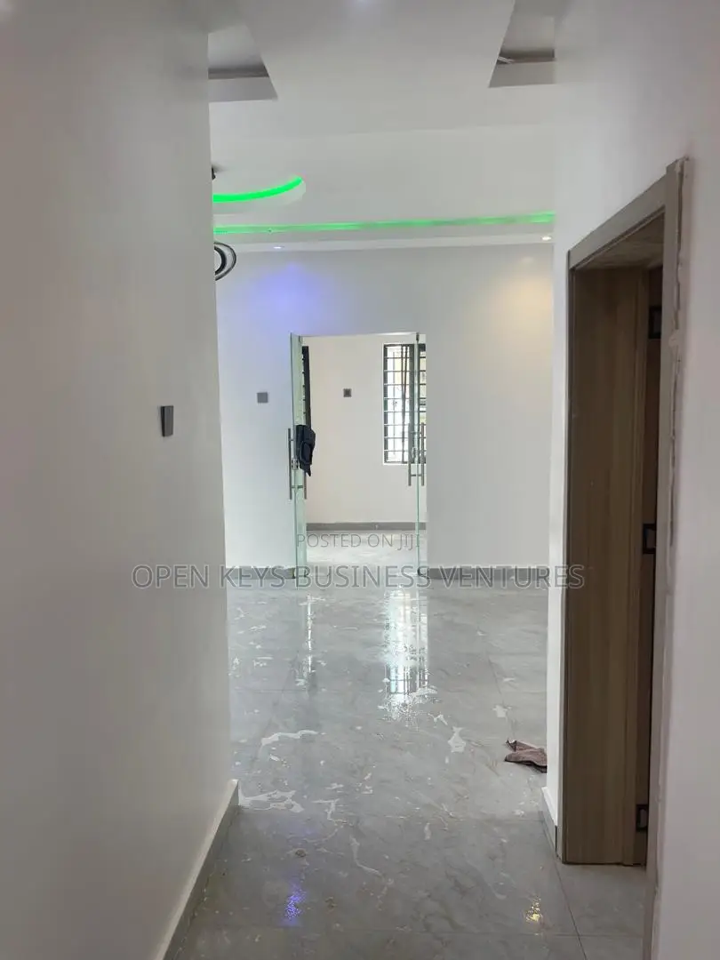3bdrm Bungalow in Abdul-Salam, Akala, Akobo for sale