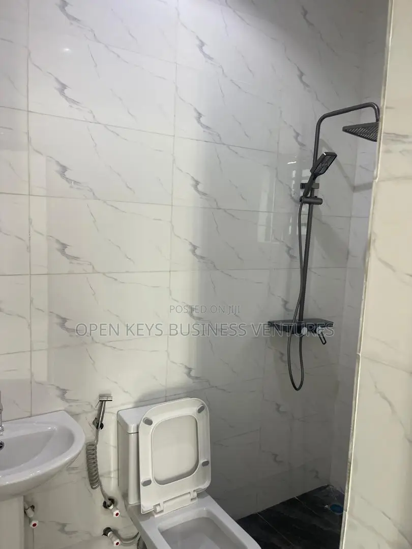 3bdrm Bungalow in Abdul-Salam, Akala, Akobo for sale