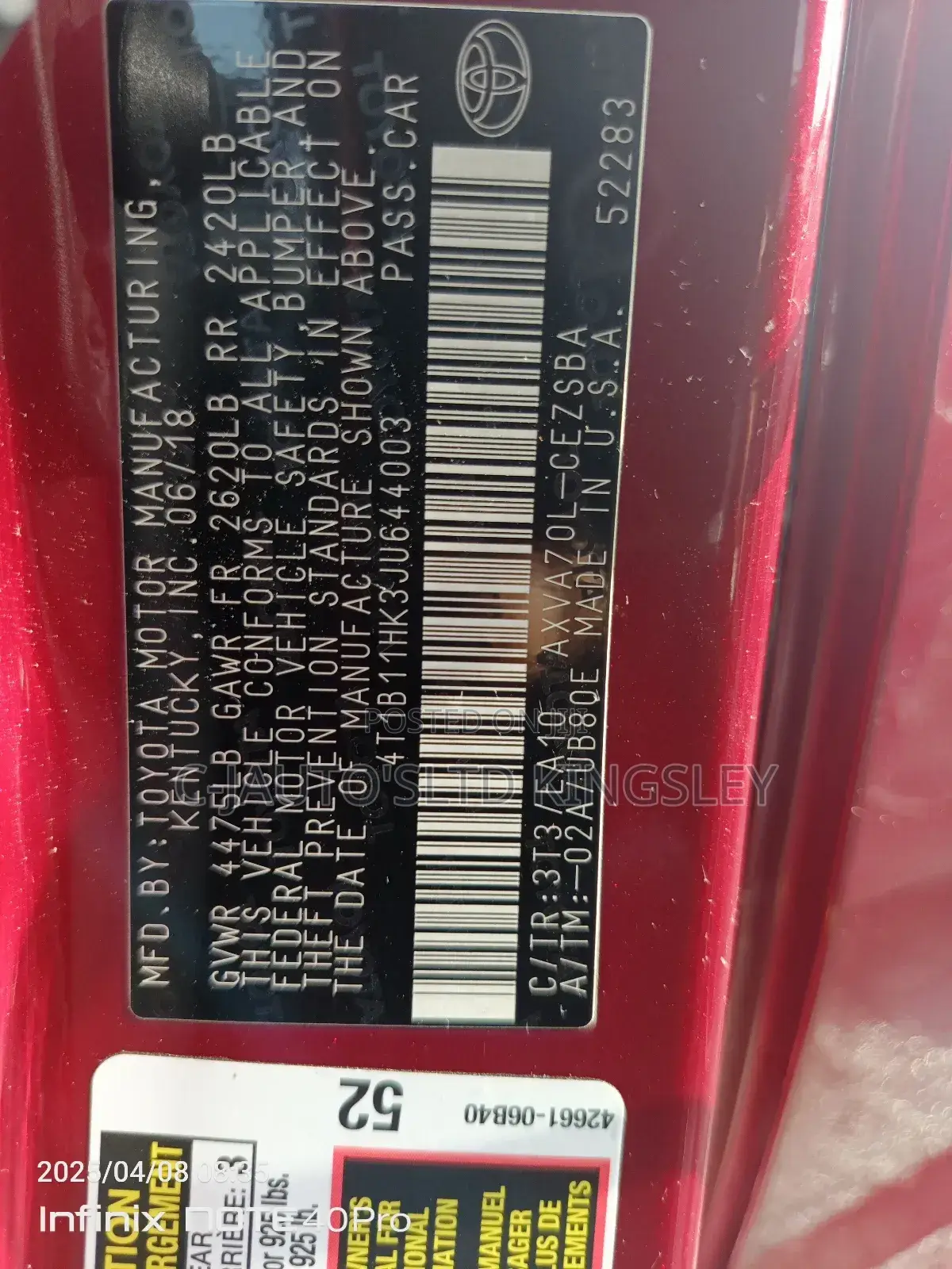 Toyota Camry SE FWD (2.5L 4cyl 8AM) 2018 Red