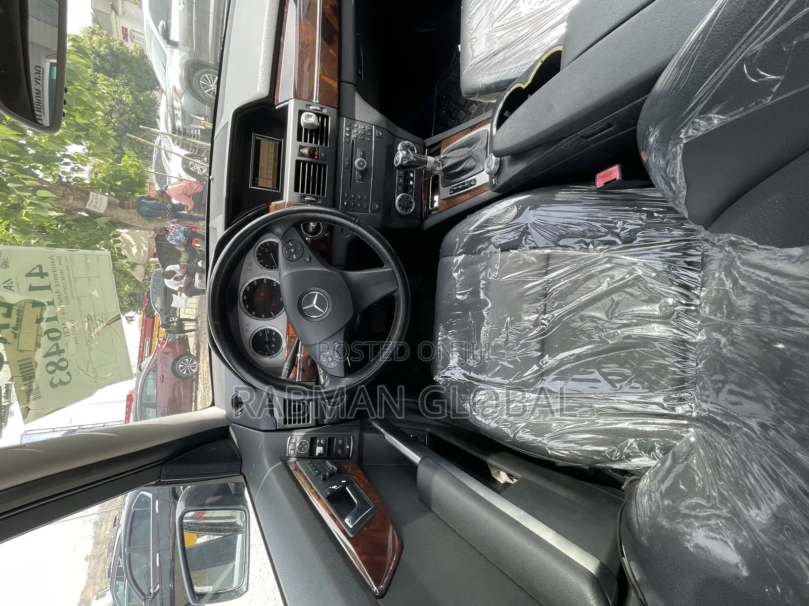 Mercedes-Benz GLK-Class 350 2010 Gray