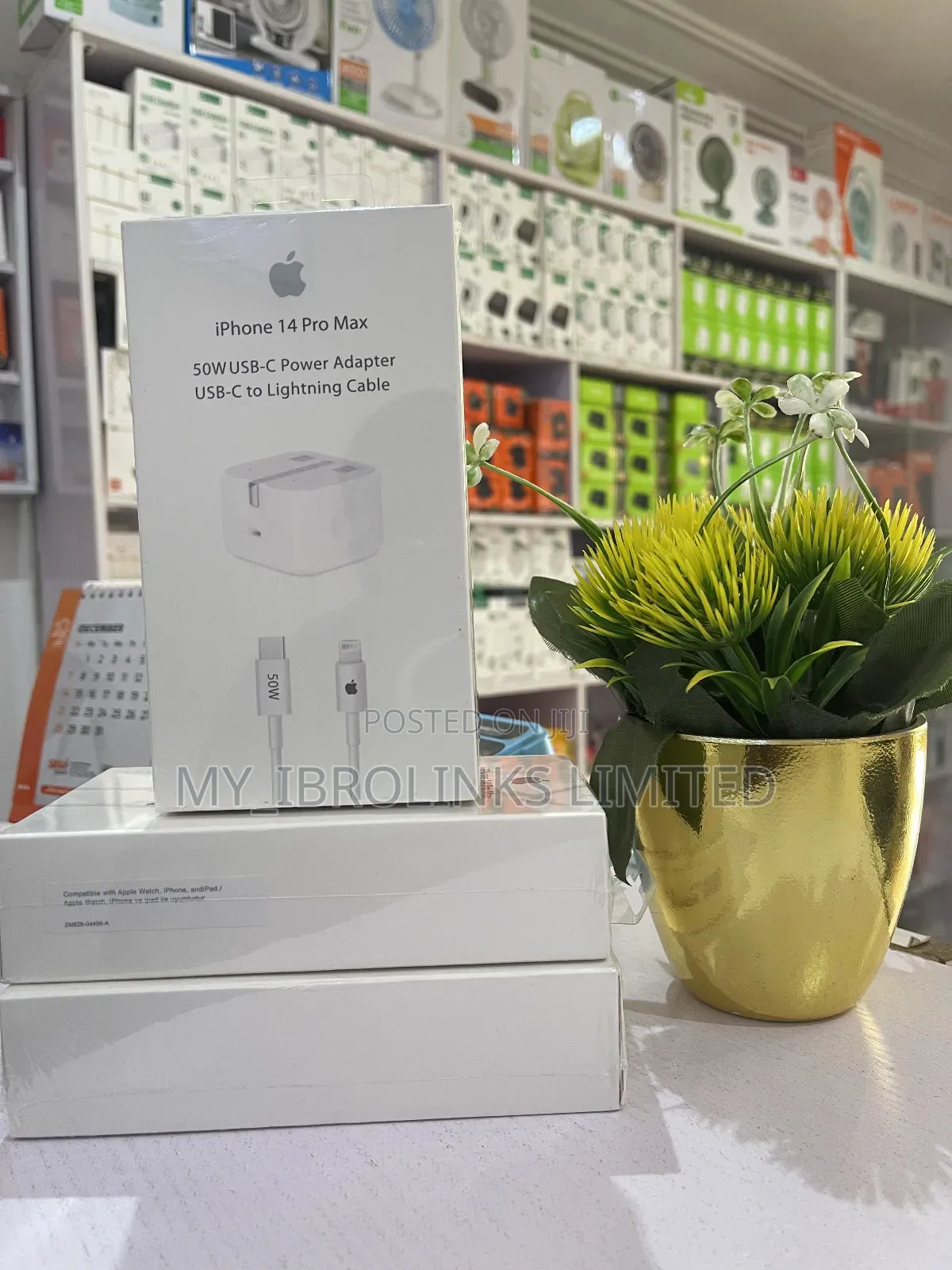 iPhone 14 Pro Max Charger