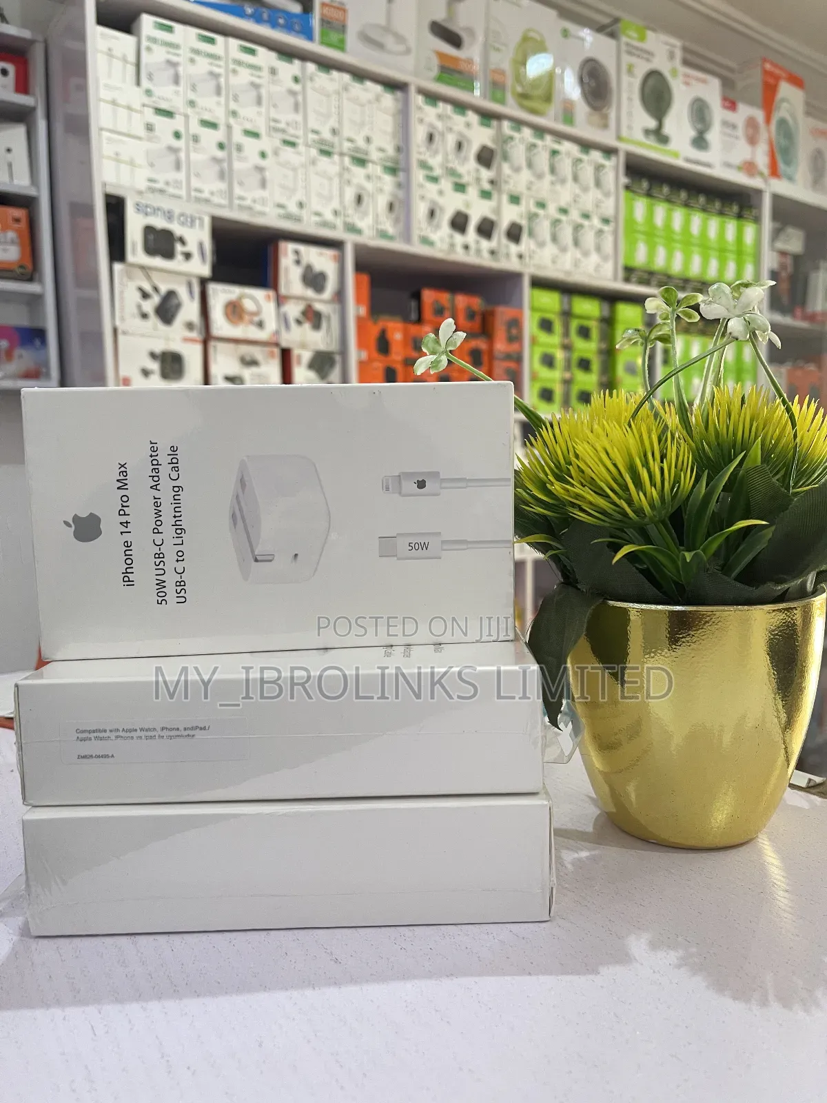iPhone 14 Pro Max Charger