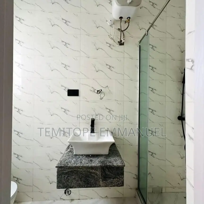 Furnished 4bdrm Duplex in Magodo Gra Phase 2 for sale