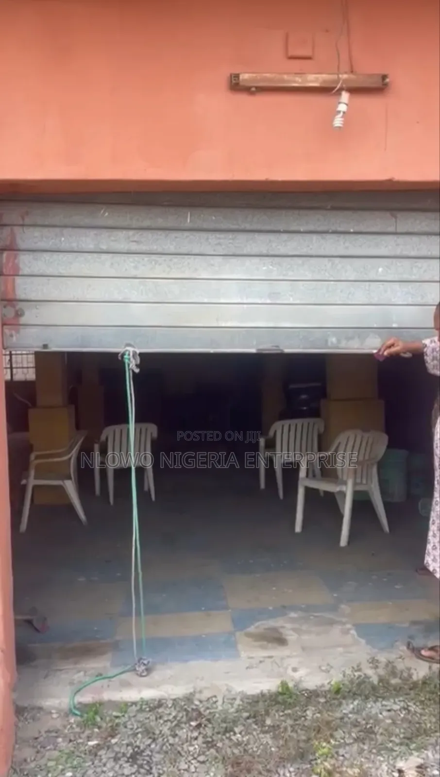 5bdrm Block of Flats in Apata Estate, Shomolu / Shomolu for rent