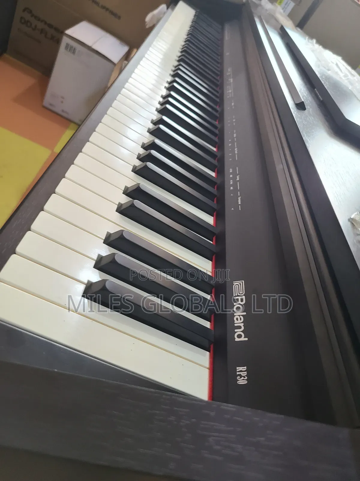 Roland Keyboard Rp30