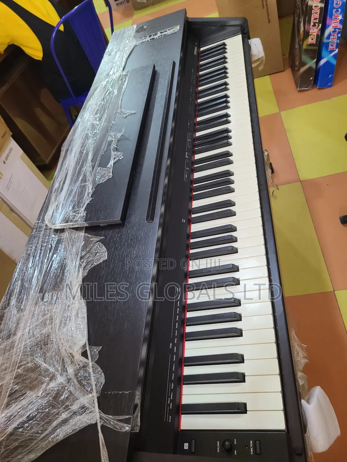 Roland Keyboard Rp30