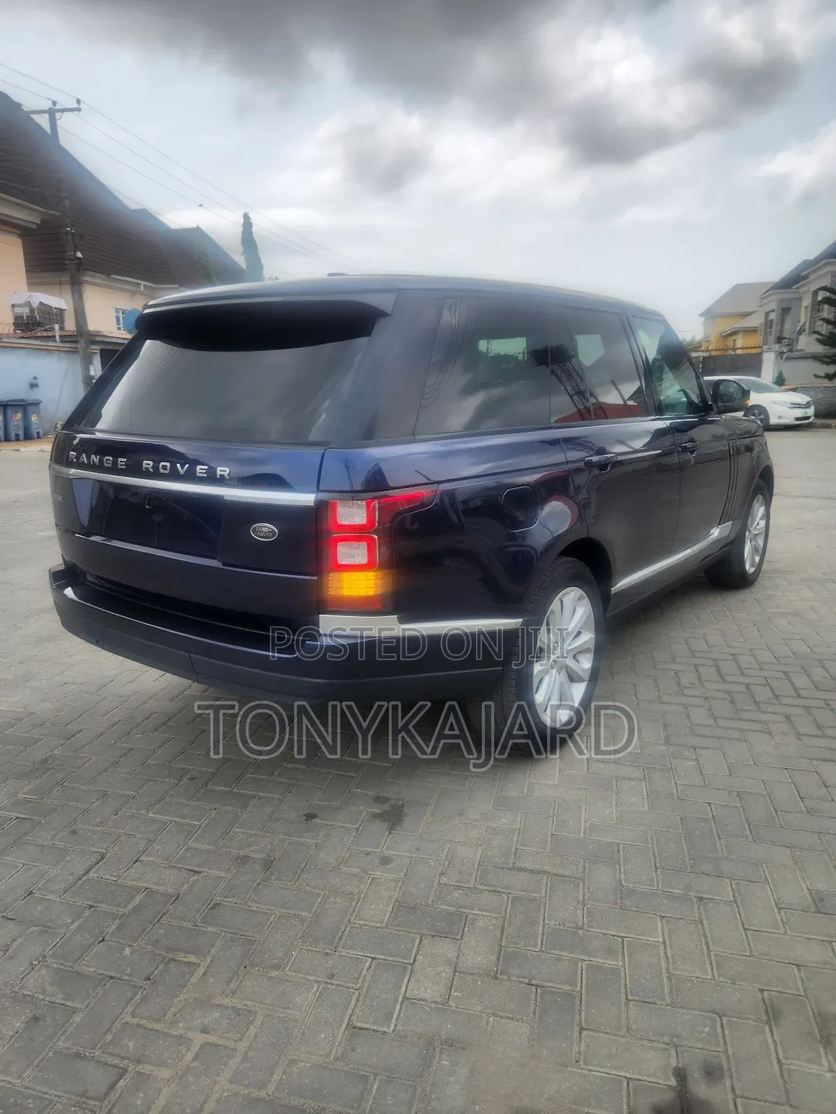 Land Rover Range Rover 3.0L Supercharged HSE 2015 Blue