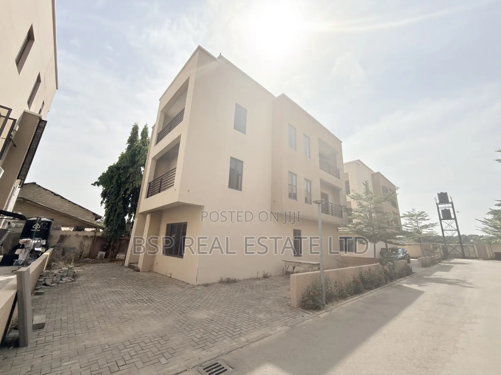 6bdrm Duplex in Jabi for sale