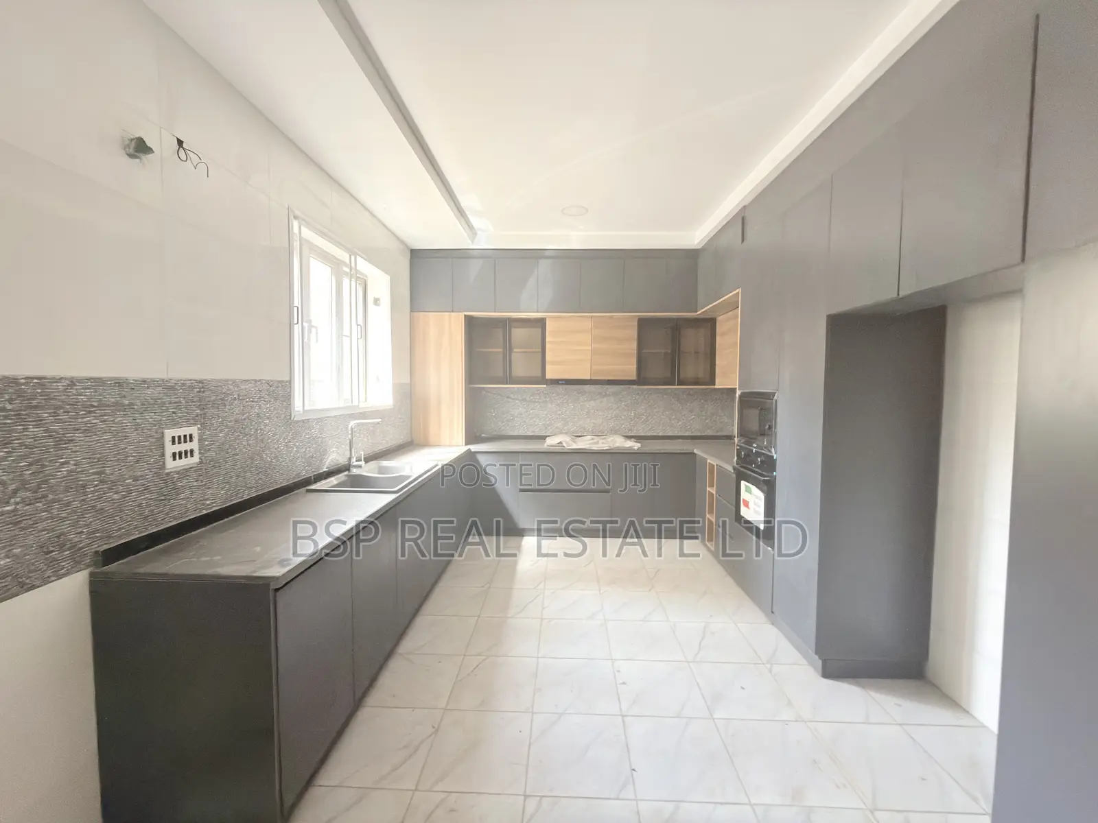 6bdrm Duplex in Jabi for sale