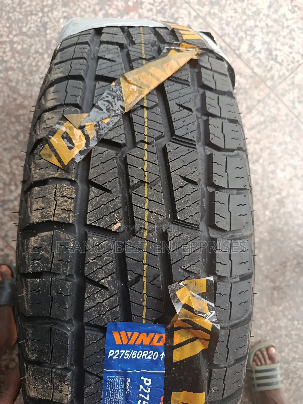 P275/60r20 Winda Tire