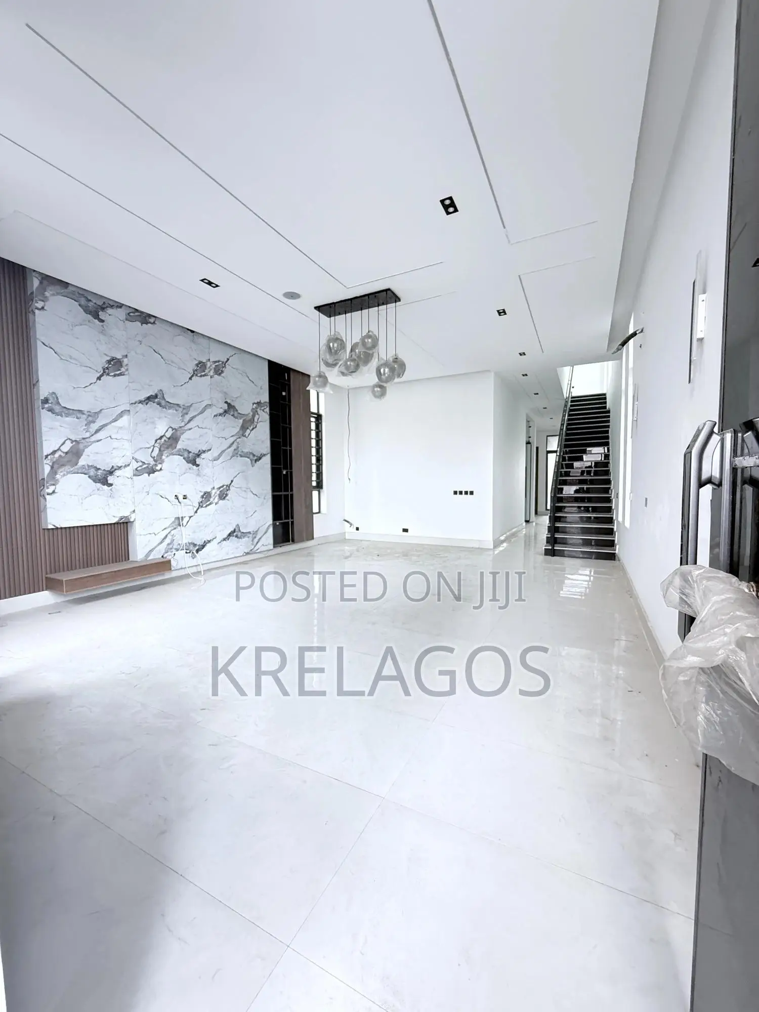 5bdrm Duplex in Ado / Ajah for sale