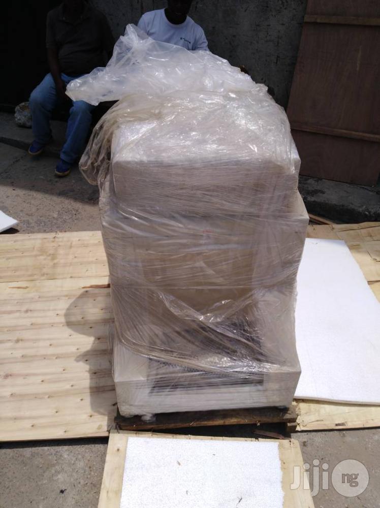 Nylon Shrink Wrapper Machine( Table Top)