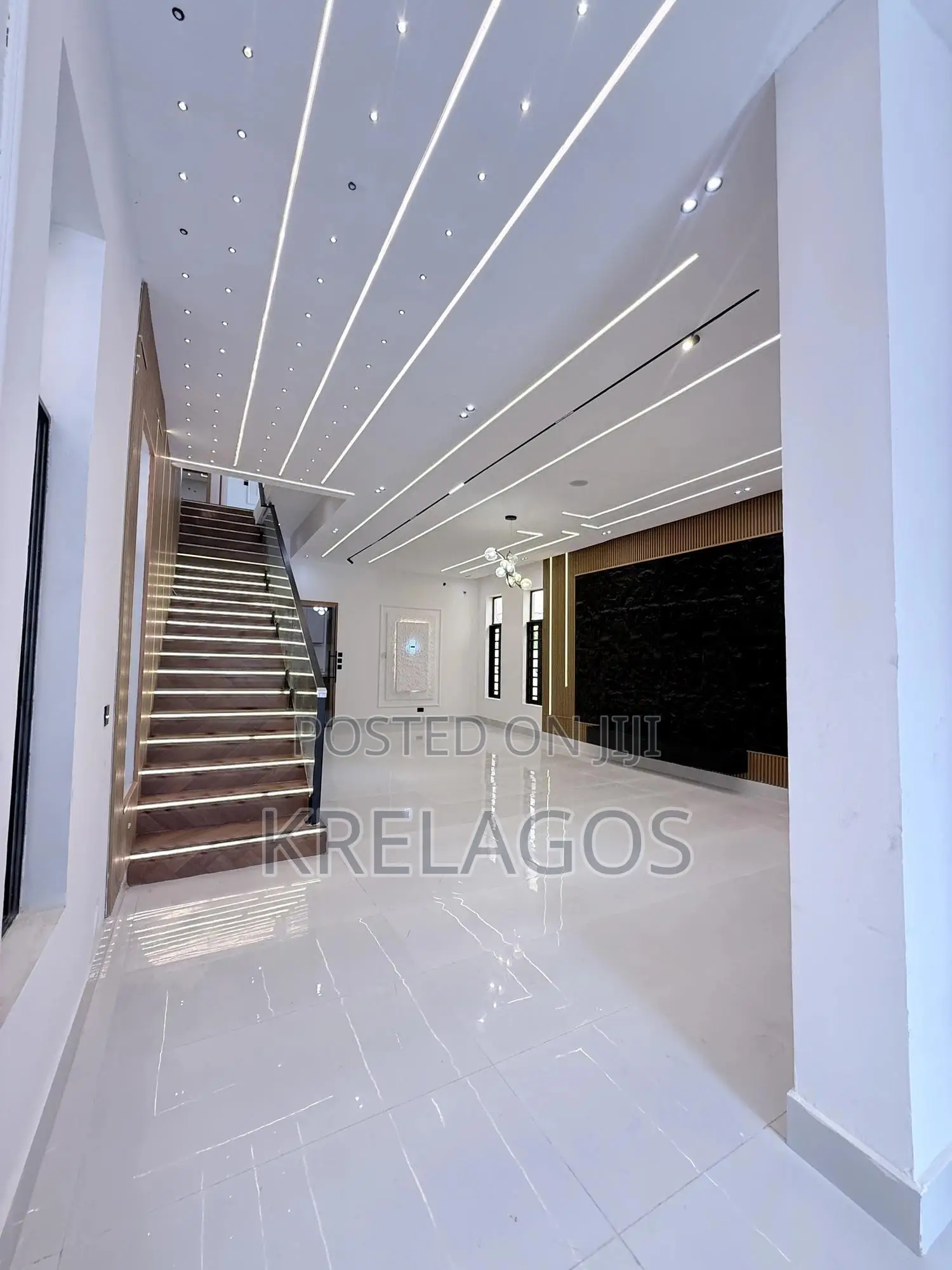 5bdrm Duplex in Ado / Ajah for sale