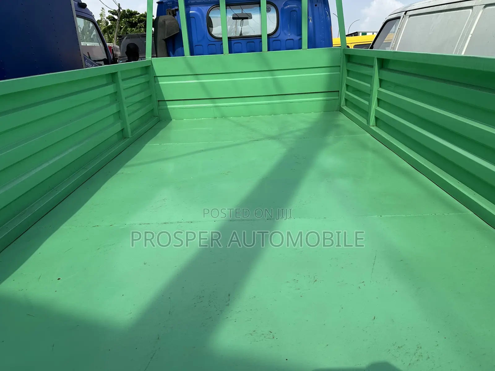 Nissan Cabstar Truck