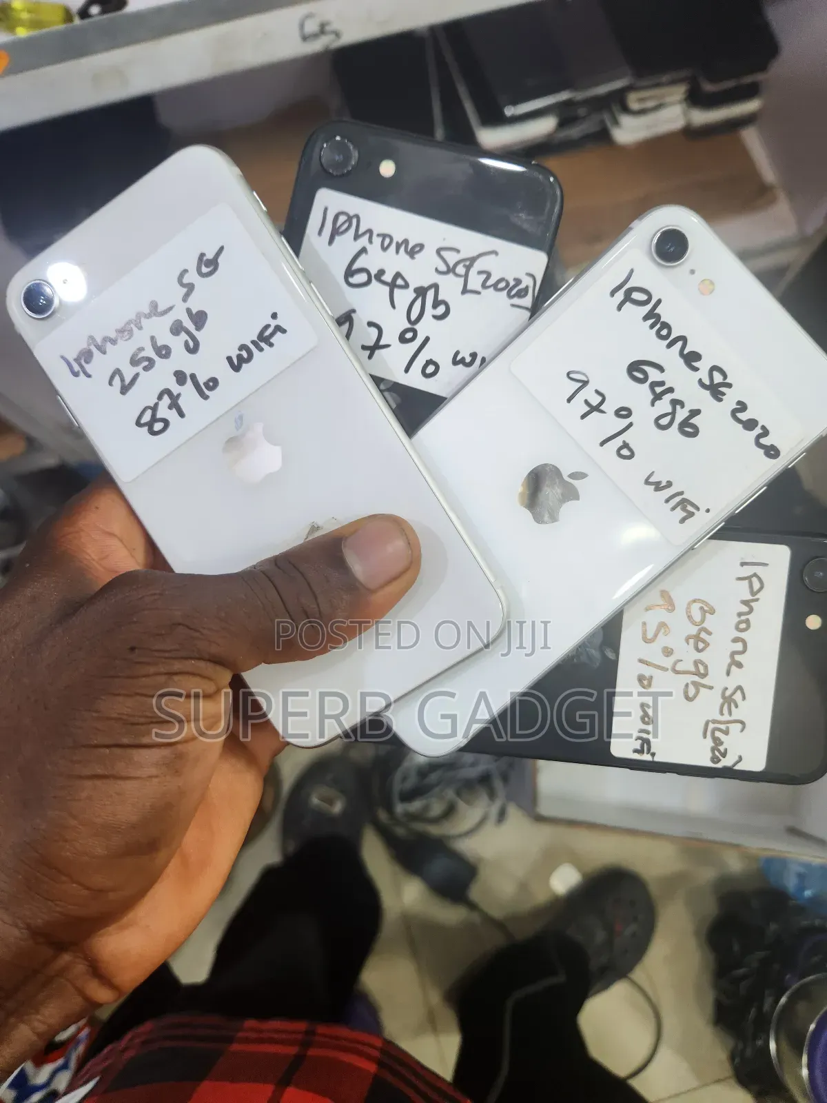 Apple iPhone SE (2020) 64 GB