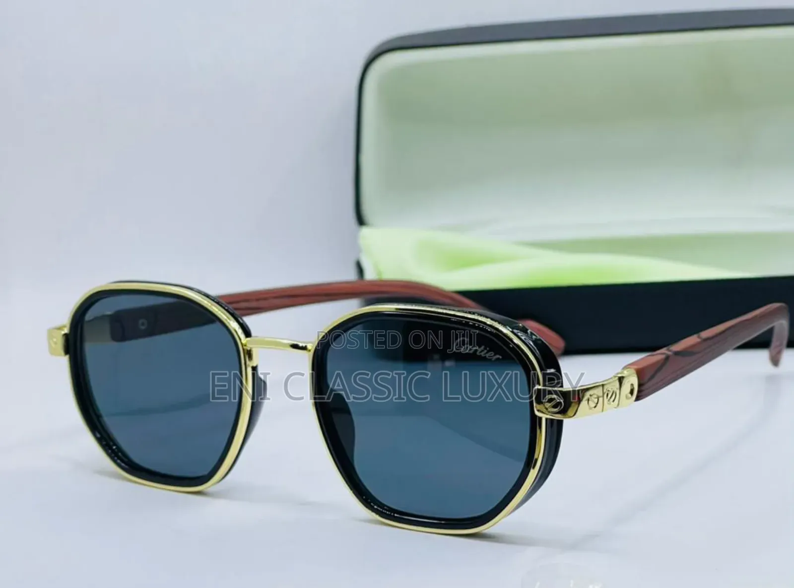 Original Luxury Eyewear Collection Versace Well Banded Package