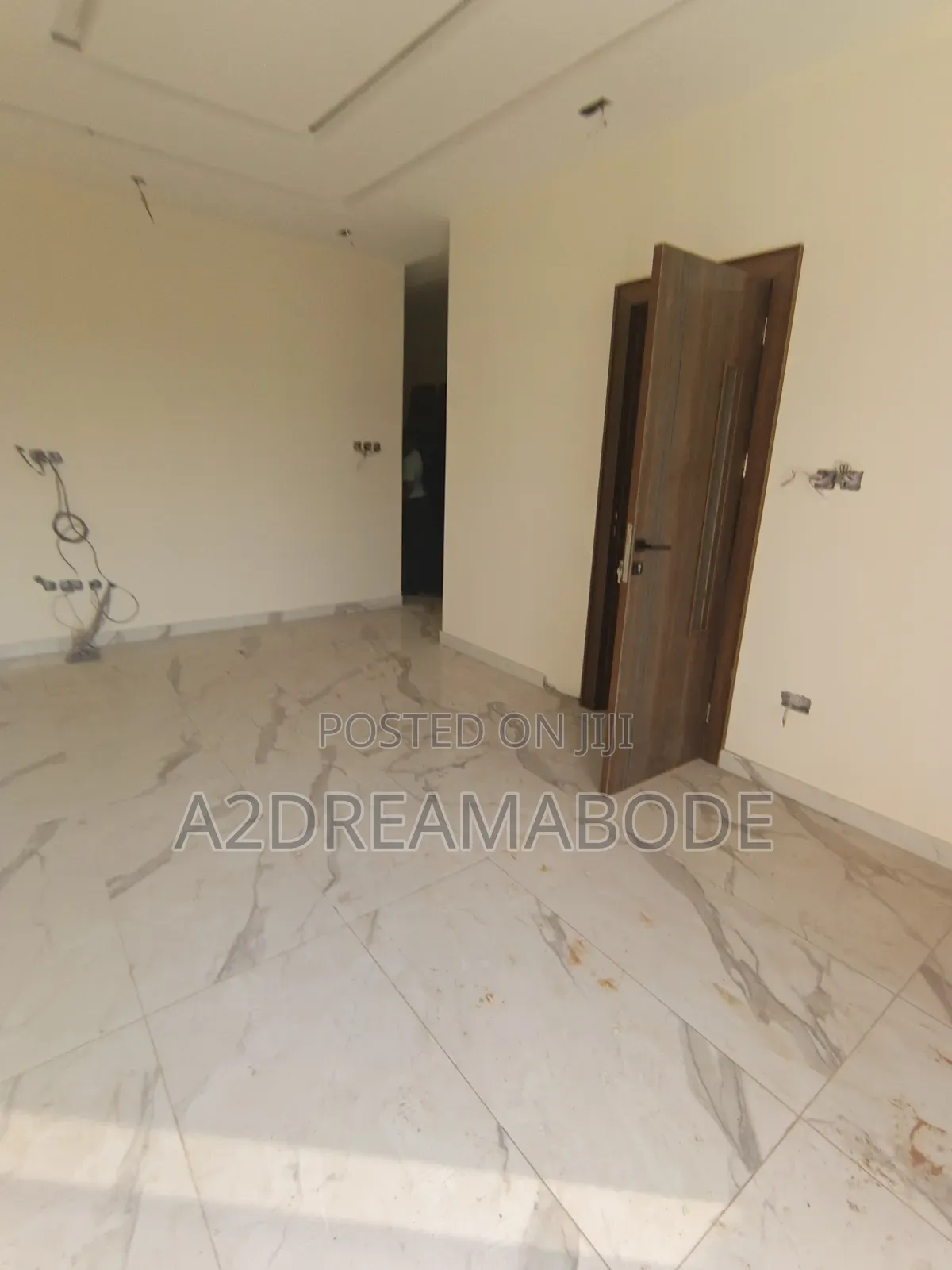 4bdrm Duplex in Omole Phase 2 for rent