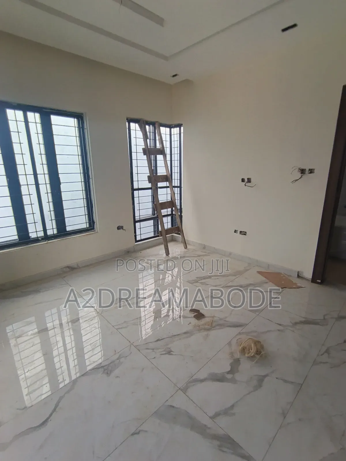 4bdrm Duplex in Omole Phase 2 for rent