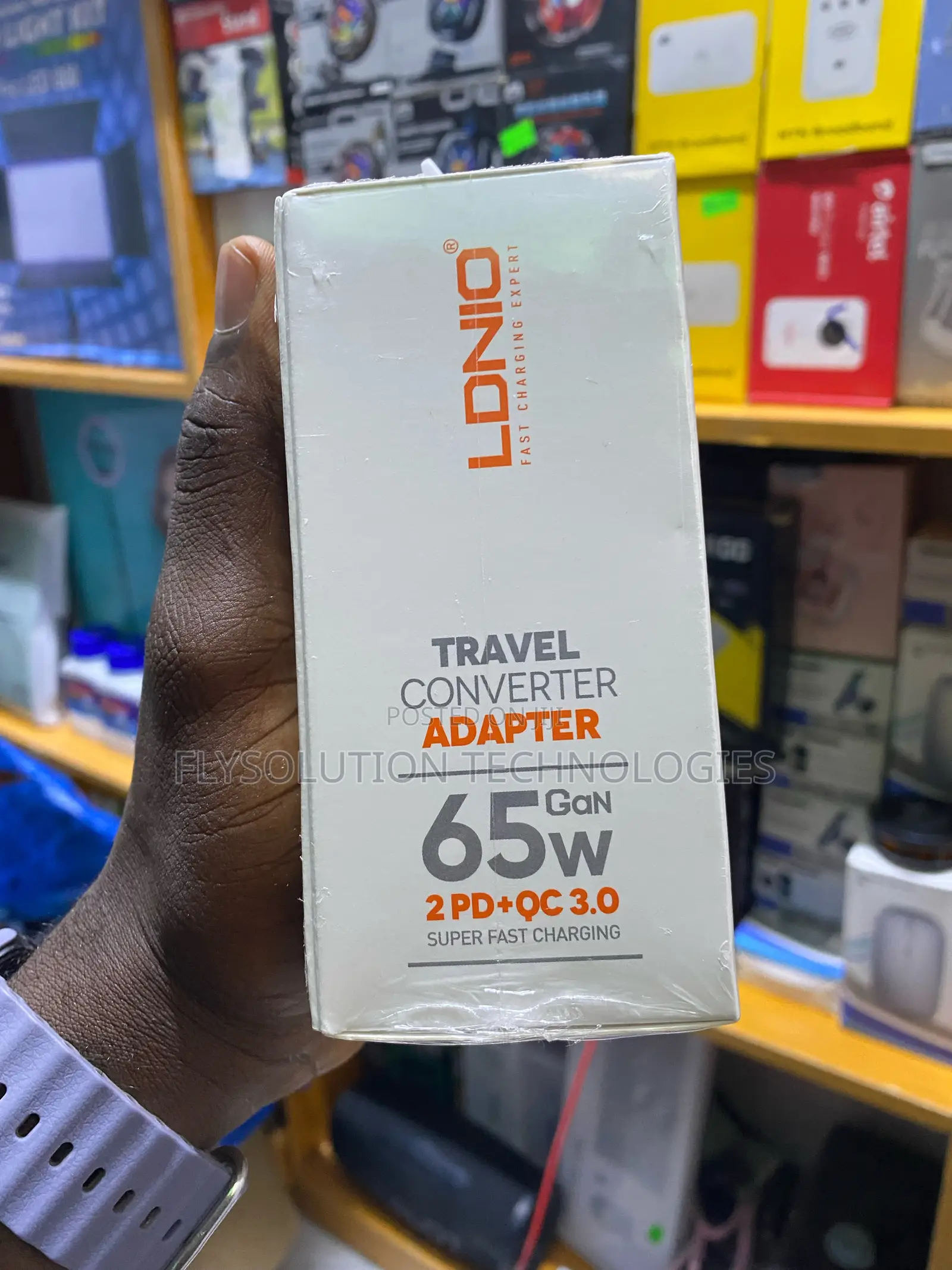 Ldnio Z6 65w Gan Universal Travel Adapter