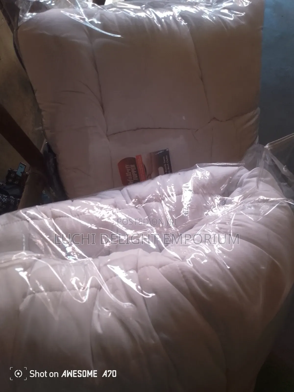 Fluffbeddings 7cm Extra Thick Mattress Topper 6x7- White
