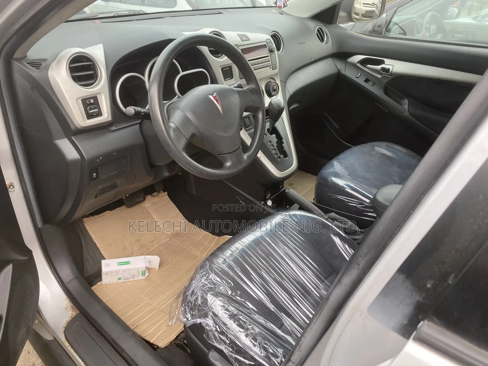 Pontiac Vibe 1.8L 2010 Silver