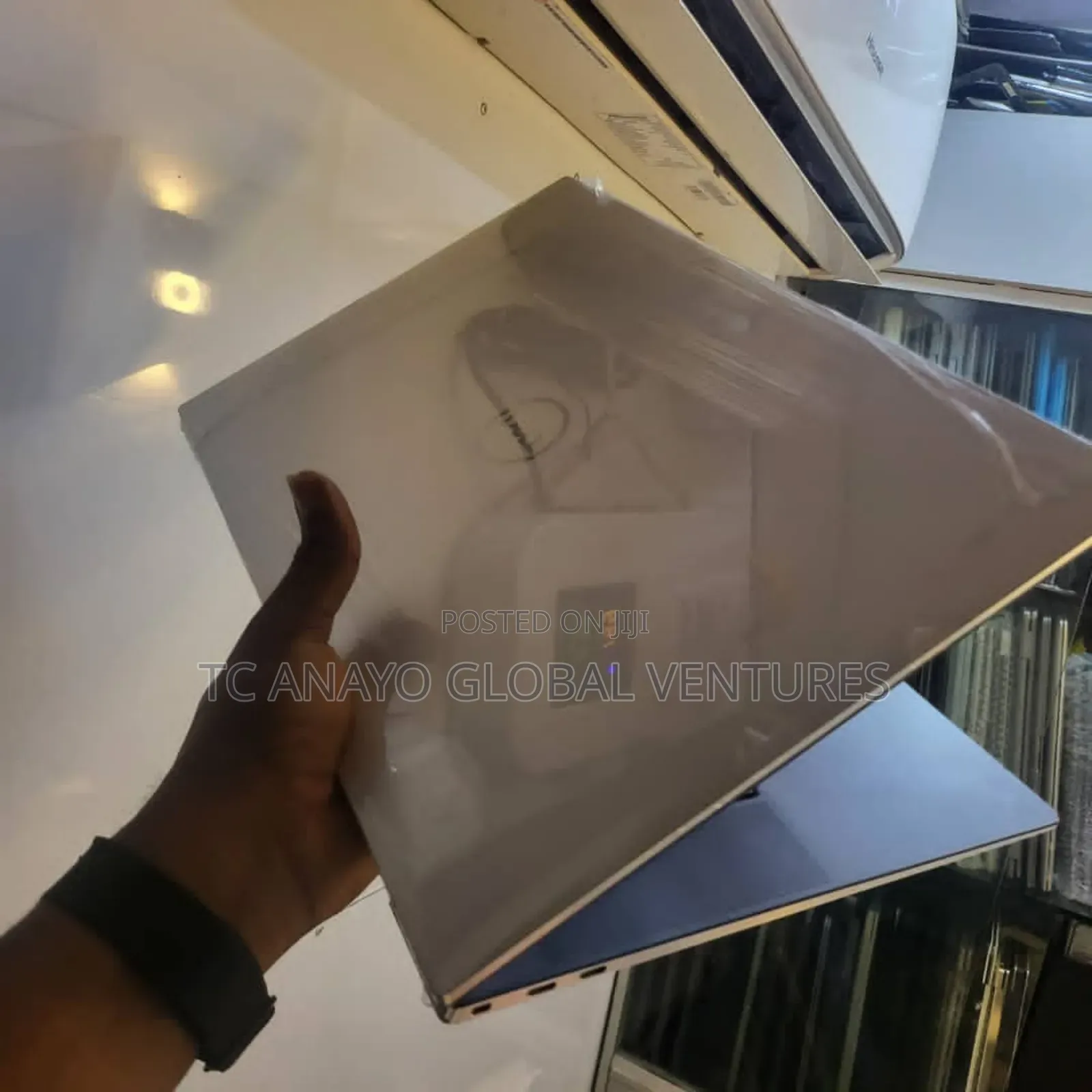 Laptop Dell XPS 17 9720 16GB Intel Core I7 SSD 512GB