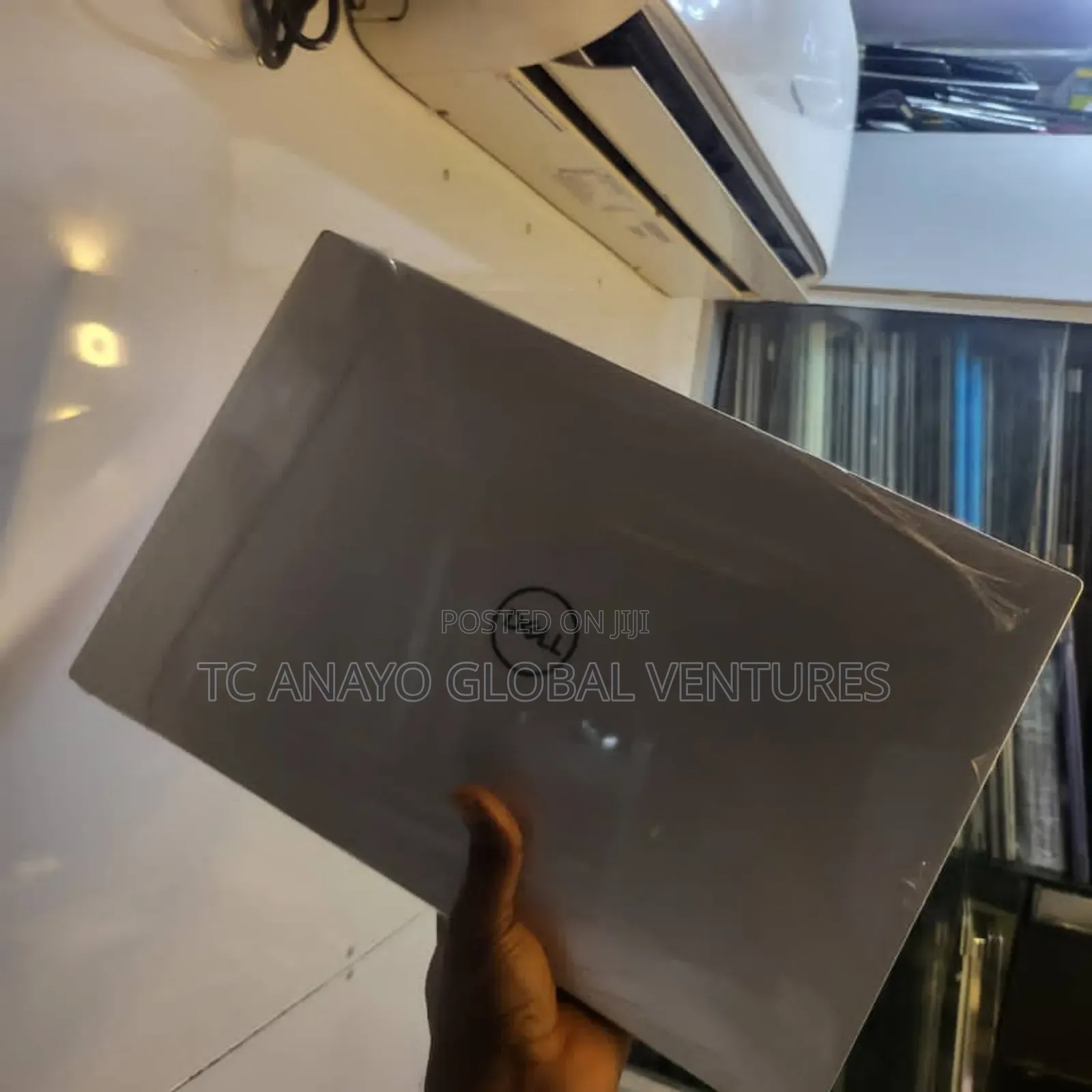 Laptop Dell XPS 17 9720 16GB Intel Core I7 SSD 512GB