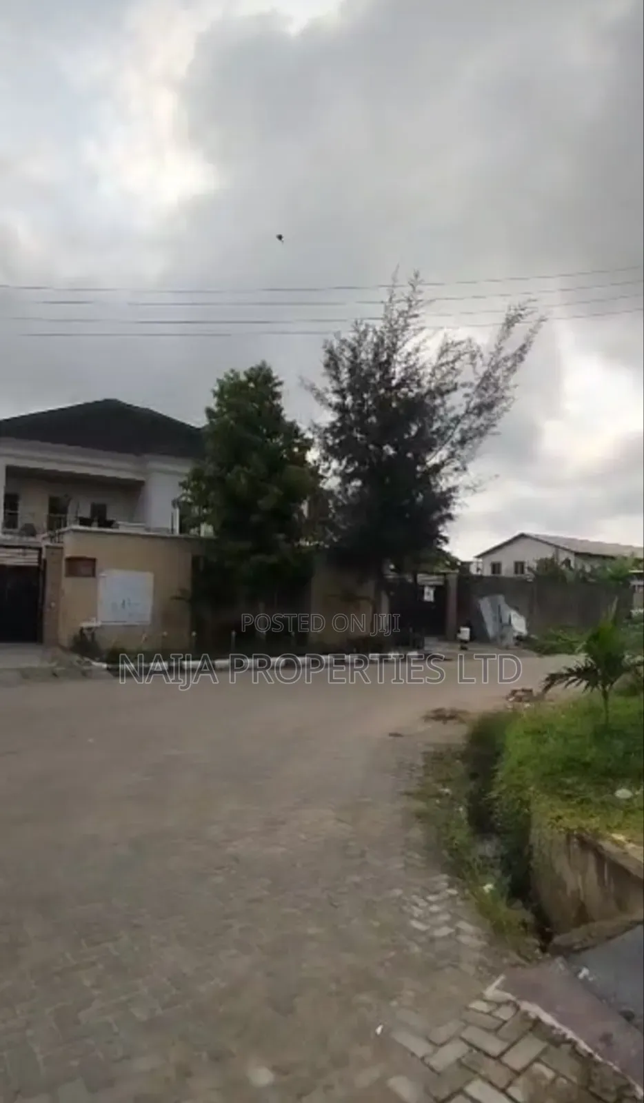 5bdrm Duplex in Abraham Adesanya, Ajah for sale