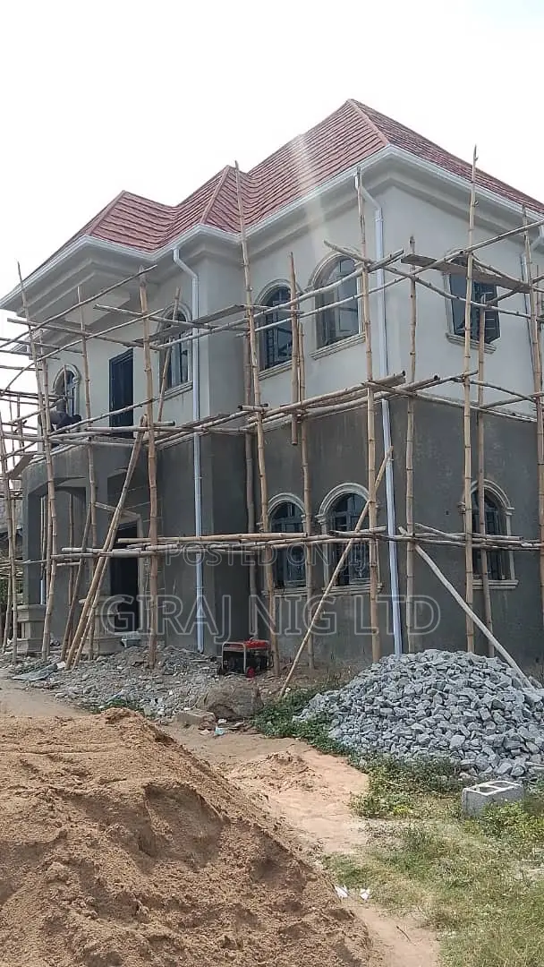 Roof Water Collector