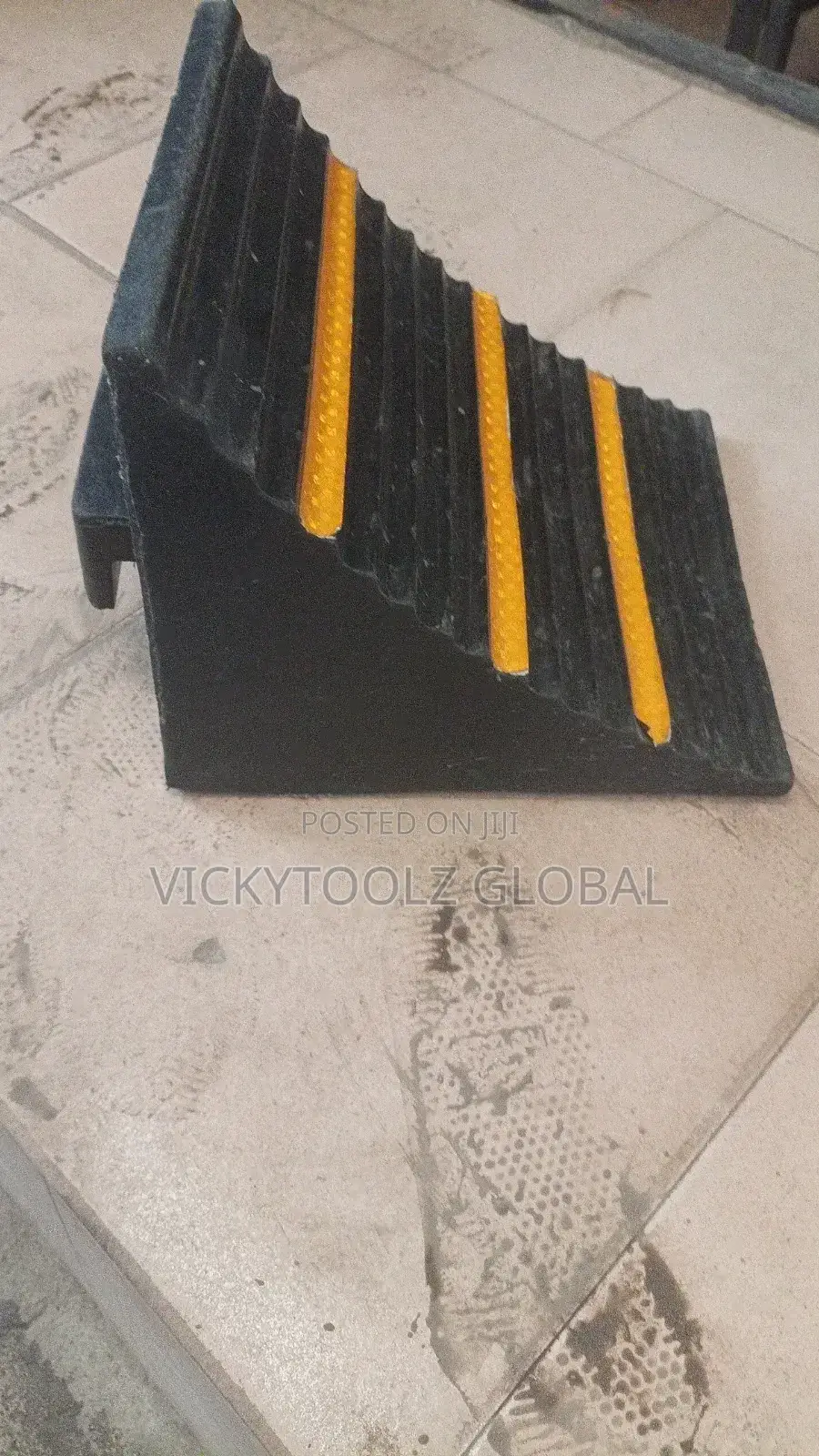 Car or Truck Wedge