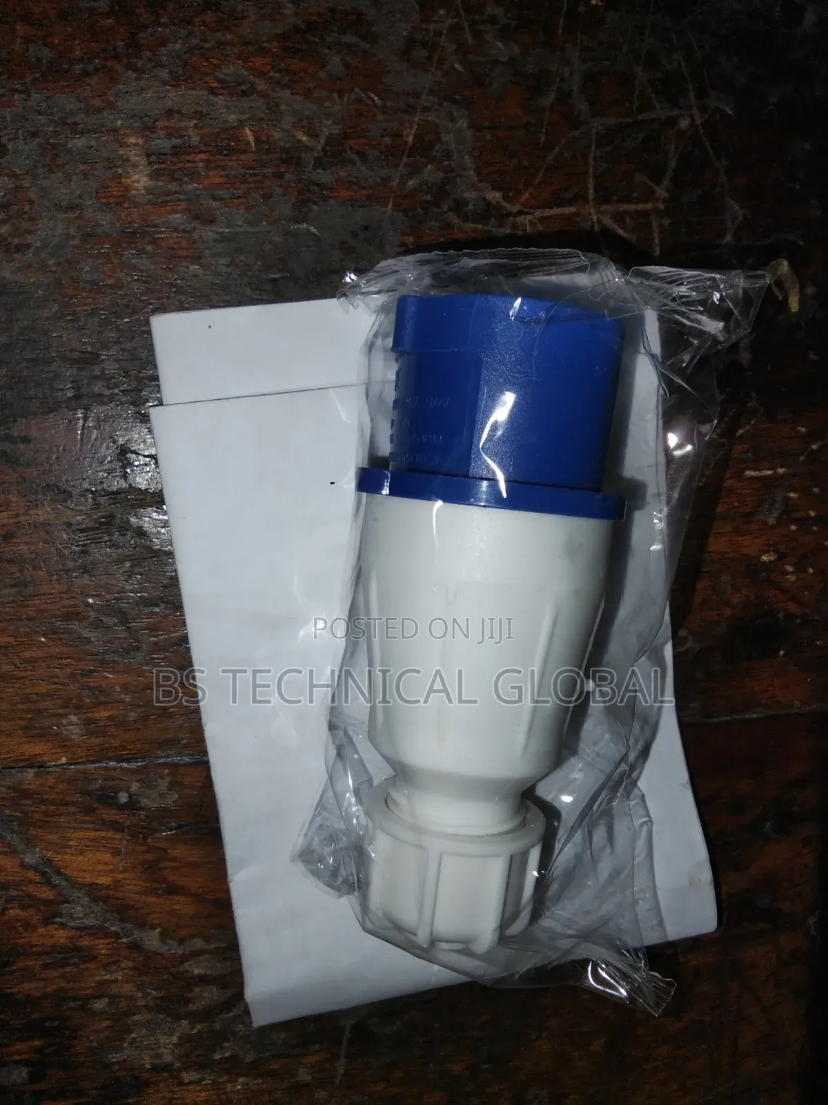 Industrial Plug