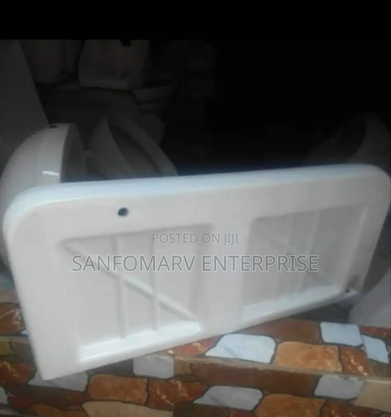 Urinal Divider