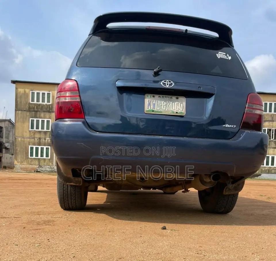 Toyota Highlander 2004 Blue