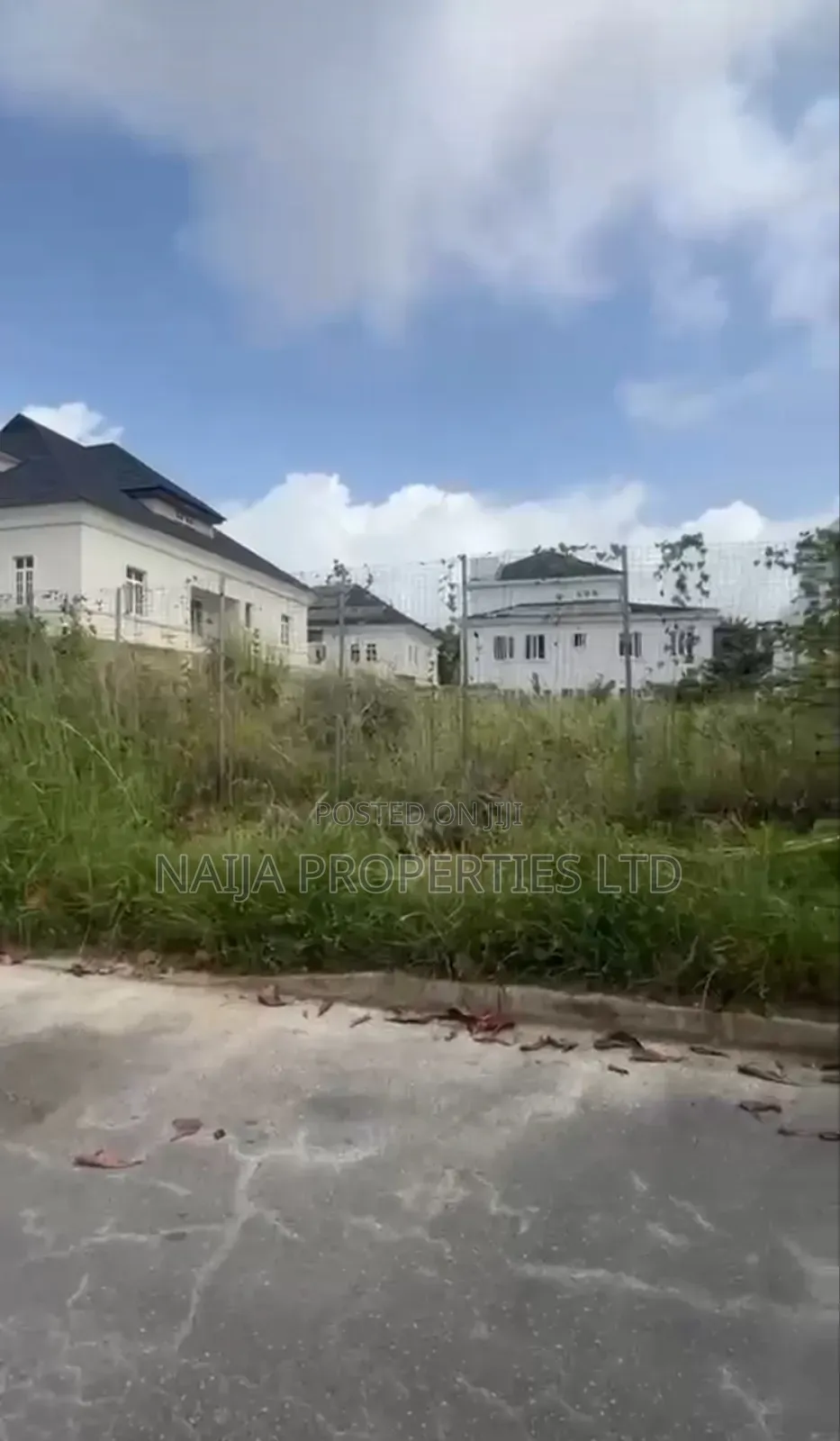 800sqm of Land at Carltongate Estate, Chevron Drive, Lekki for Sale