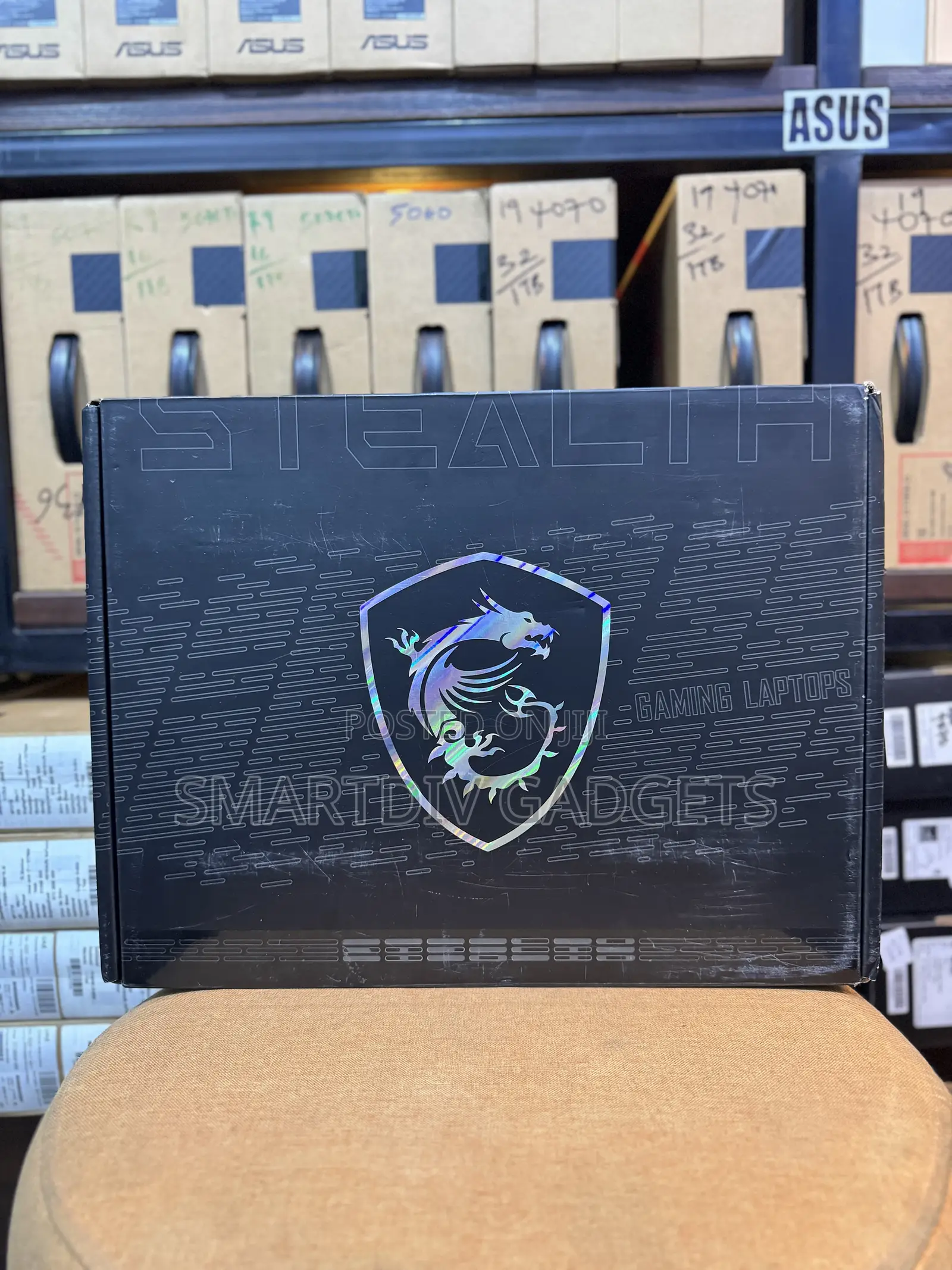 New Laptop MSI Stealth 17 Studio A13V 32GB Intel Core i9 SSD 1T