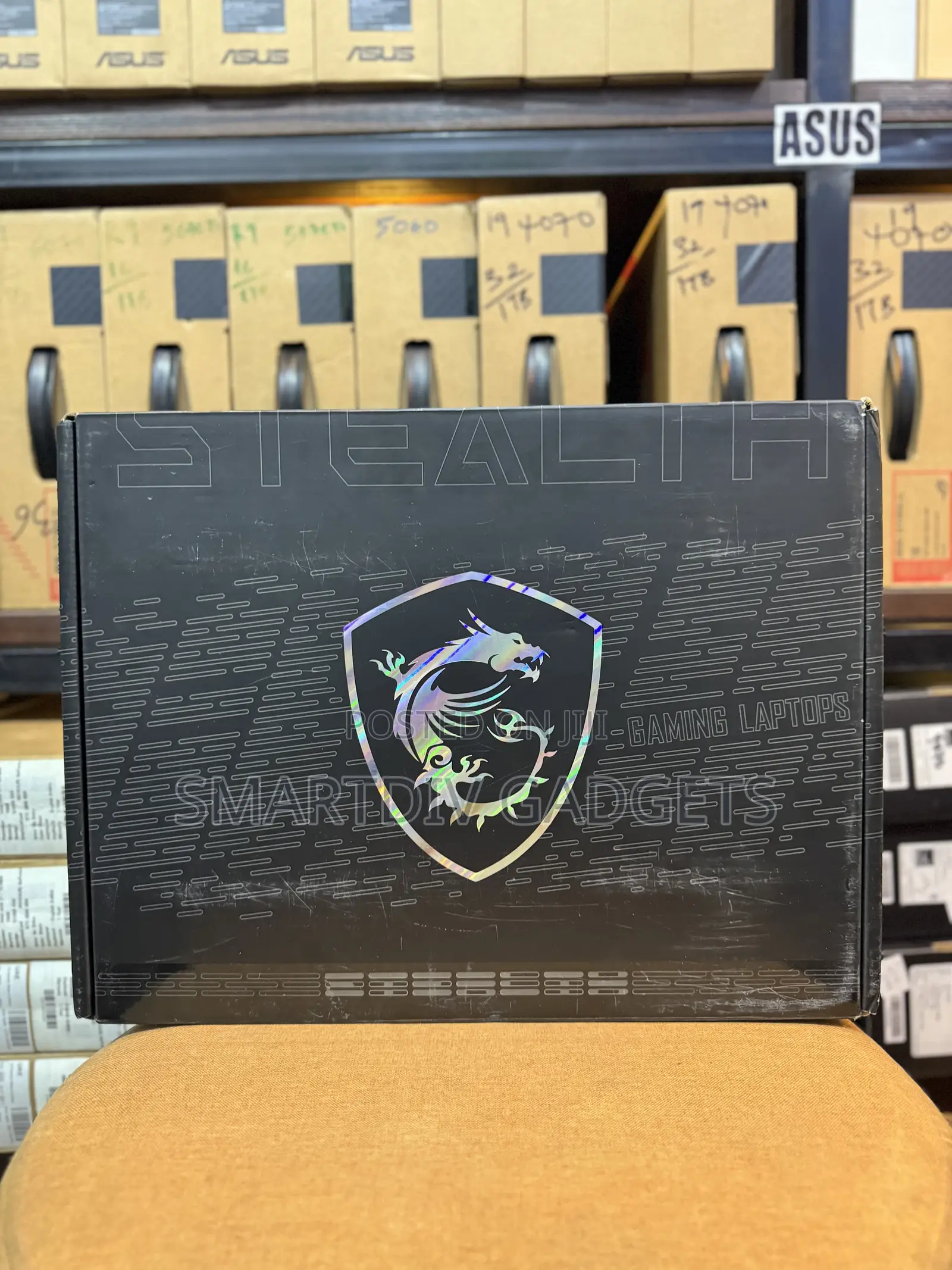 New Laptop MSI Stealth 17 Studio A13V 32GB Intel Core i9 SSD 1T
