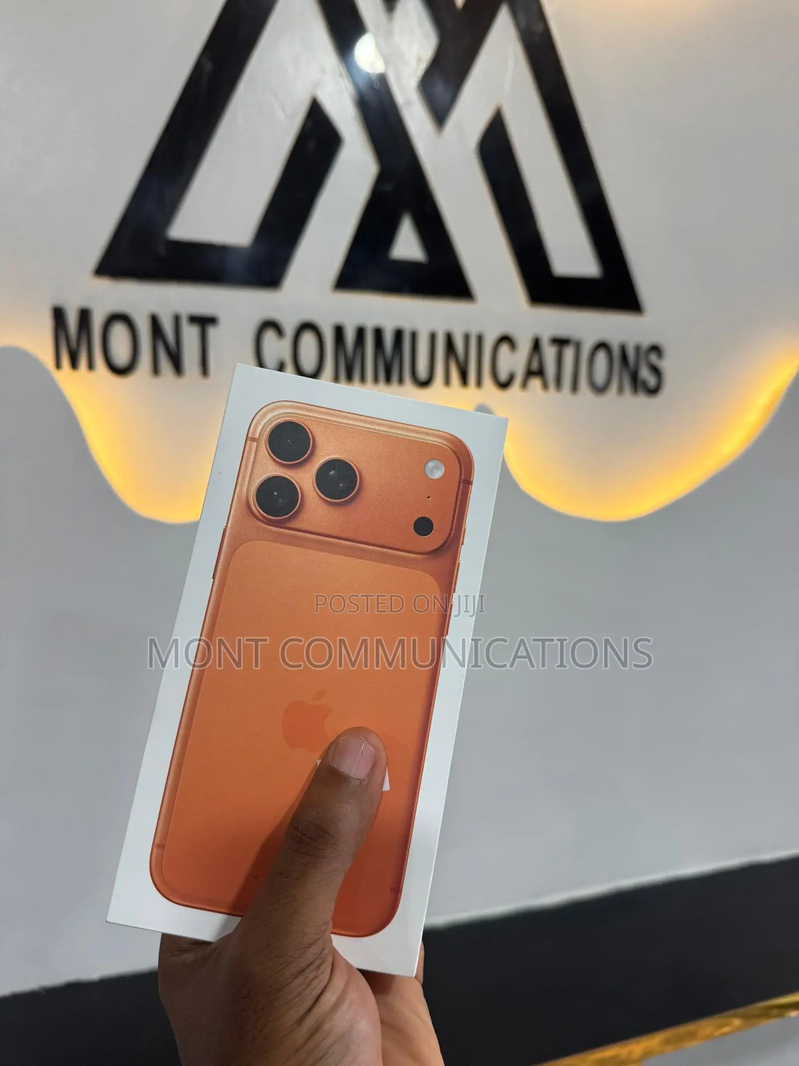 New Apple iPhone 17 Pro Max 256 GB Orange