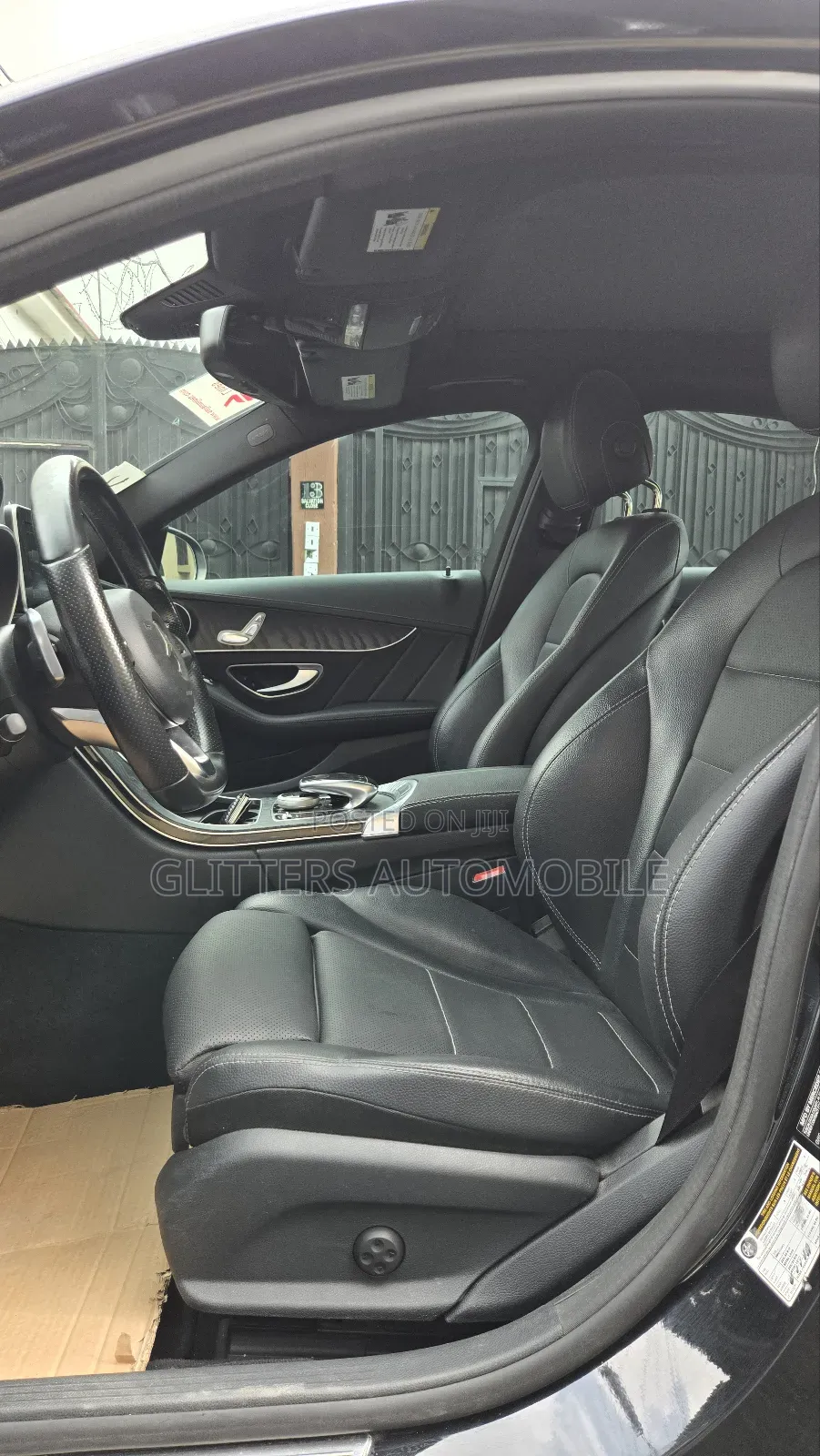 Mercedes-Benz C300 Luxury 4dr AWD 4Matic Sedan (2.0L 4cyl 7A) 2015