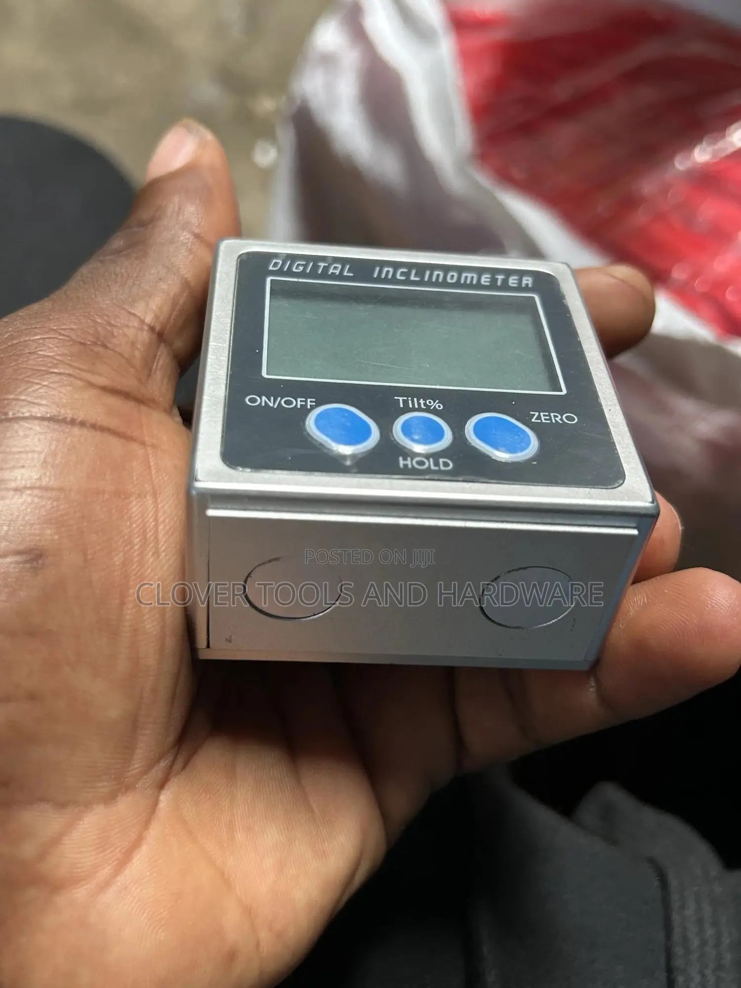 Digital Inclinometer / Digital Angle Finder or Protractor