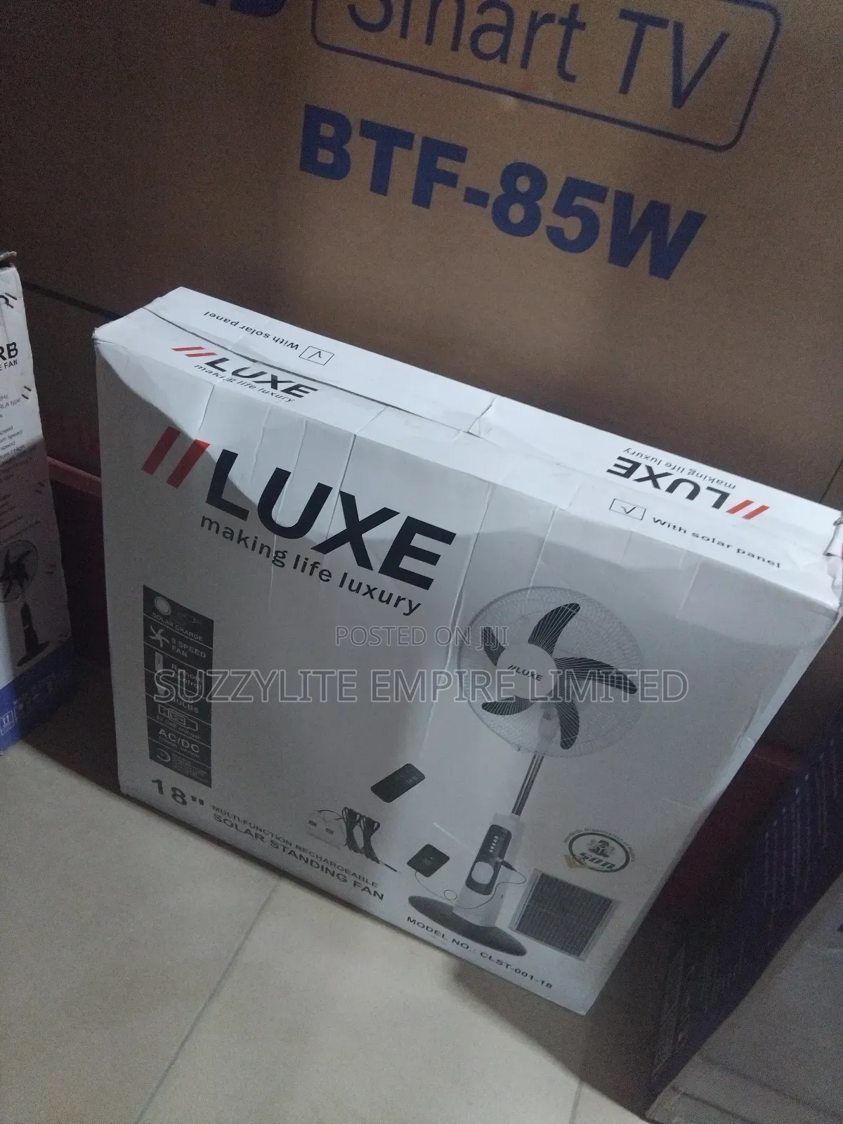 Luxe 18 Inches Standing Fan Rechargeable Fan