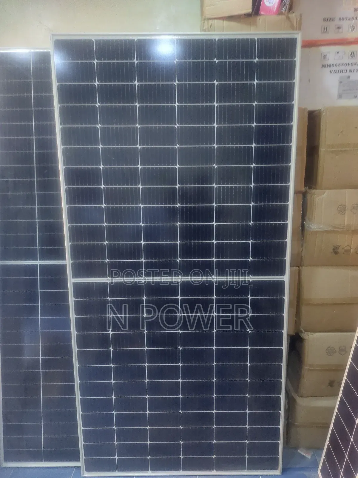 Canadian Mono Solar Panel 550w 144cell Halfcut