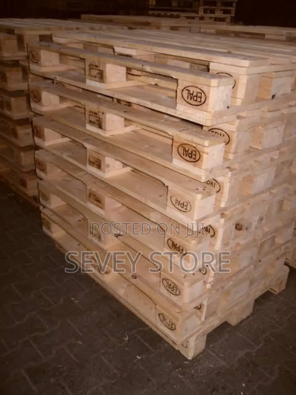 Maple Euro Wood Pallet