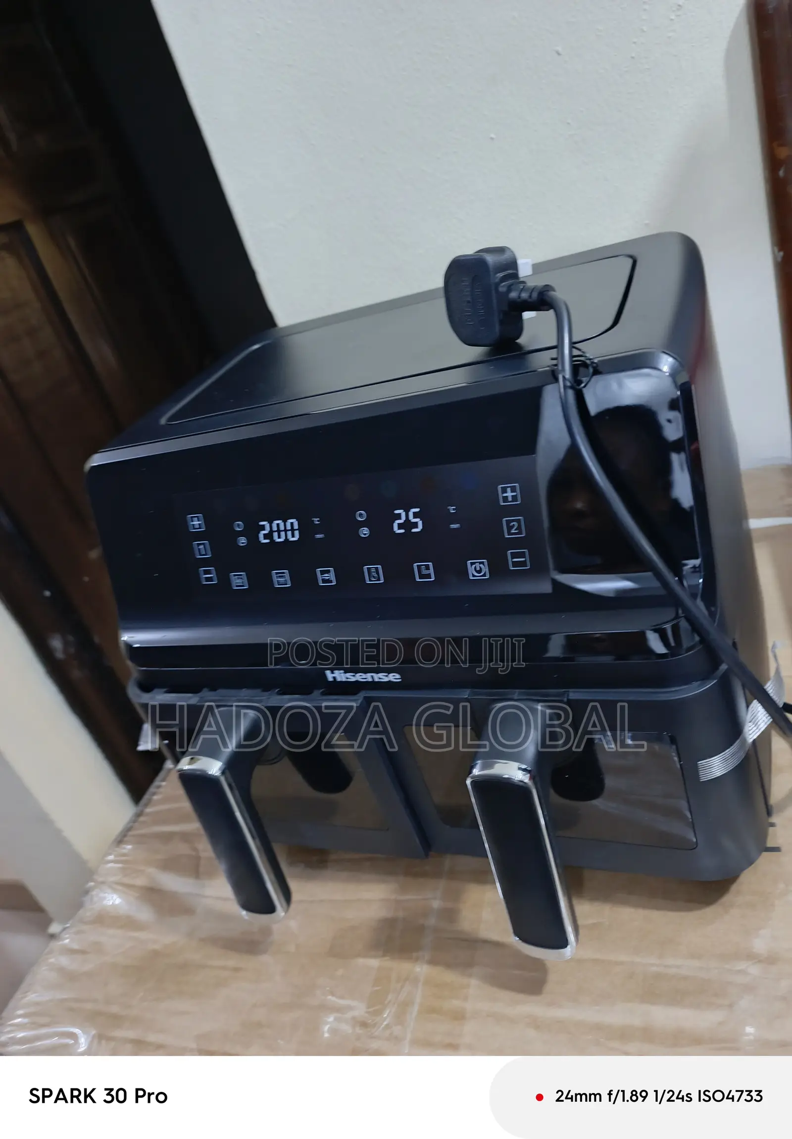 Hisense Dual Tray 8-litre Digital Airfryer
